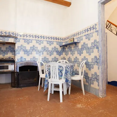 Let's Holidays House In The Heart Of Tossa Holiday home