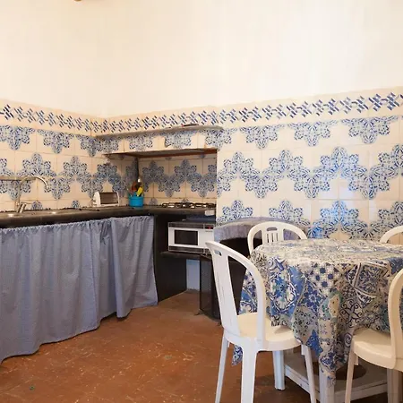 Let's Holidays House In The Heart Of Tossa Tossa de Mar